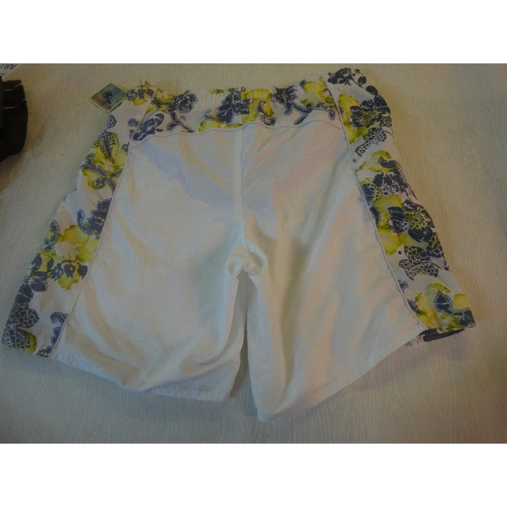 Breakwater mens L swim trunks shorts bathing‎ suit NWT